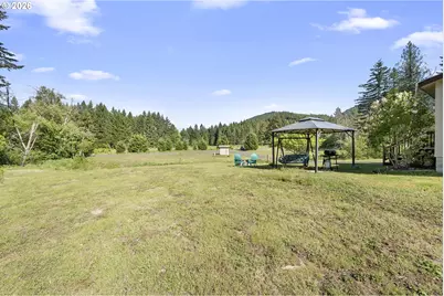 252 Blackledge Rd, Carson, WA 98610 - Photo 34