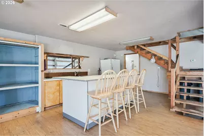 302 Studebaker Rd, Castle Rock, WA 98611 - Photo 16