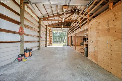 302 Studebaker Rd, Castle Rock, WA 98611 - Photo 14