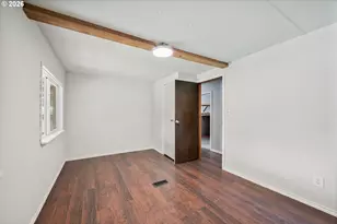 302 Studebaker Rd, Castle Rock, WA 98611 - Photo 10