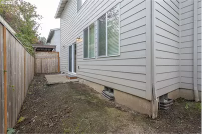 1030 S College St, Newberg, OR 97132 - Photo 34