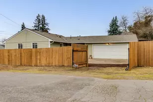 480 E Gloucester St, Gladstone, OR 97027 - Photo 32