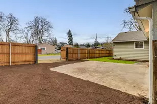 480 E Gloucester St, Gladstone, OR 97027 - Photo 30