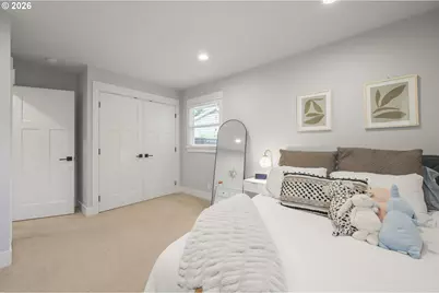 545 Dartmoor Dr, Eugene, OR 97401 - Photo 28
