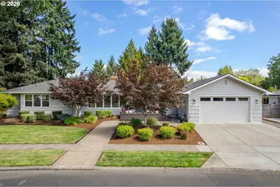 545 Dartmoor Dr, Eugene, OR 97401 - Photo 1