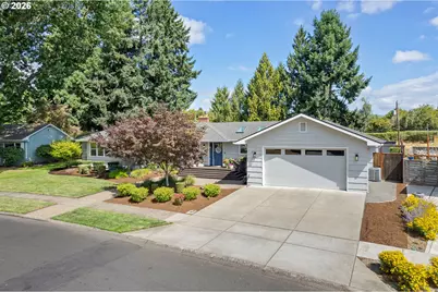 545 Dartmoor Dr, Eugene, OR 97401 - Photo 2