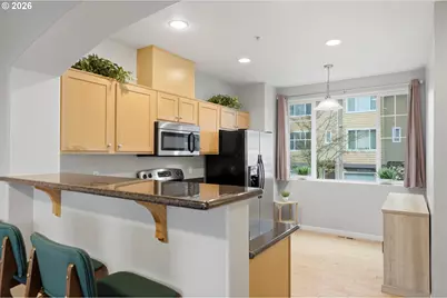 15445 SW Sparrow Loop #104, Beaverton, OR 97007 - Photo 8