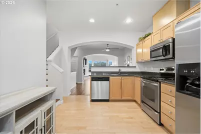 15445 SW Sparrow Loop #104, Beaverton, OR 97007 - Photo 12