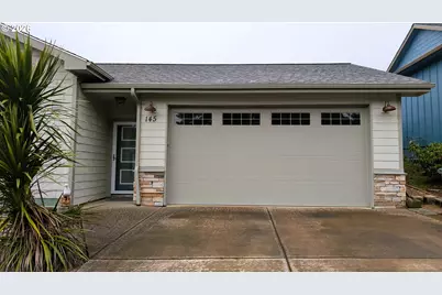 145 NE 71st St, Newport, OR 97365 - Photo 4