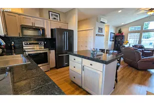 145 NE 71st St, Newport, OR 97365 - Photo 14