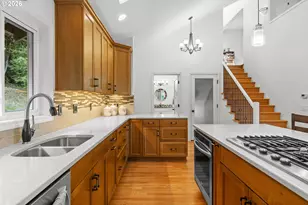 8716 NW Bailey St, Portland, OR 97231 - Photo 8