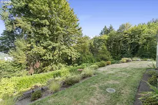 8716 NW Bailey St, Portland, OR 97231 - Photo 32