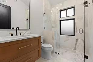 17763 Kelok Rd, Lake Oswego, OR 97034 - Photo 32