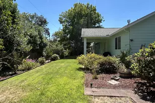 128 Watusi Ct, Winston, OR 97496 - Photo 24