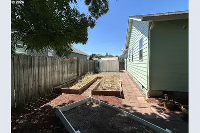 128 Watusi Ct, Winston, OR 97496 - Photo 28