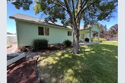 128 Watusi Ct, Winston, OR 97496 - Photo 26
