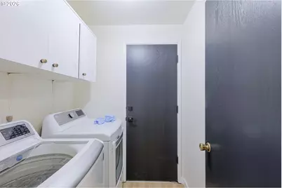 2750 NW Mehama Ct, Portland, OR 97229 - Photo 36