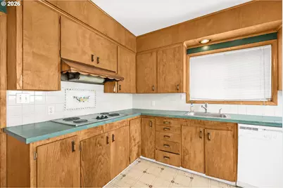 1911 SE 42nd Ave, Portland, OR 97215 - Photo 12