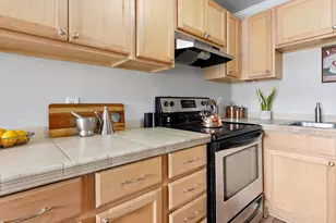 2155 NE Weidler St, Portland, OR 97232 - Photo 12