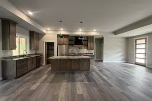 147 Deer Song Ct, Canyonville, OR 97417 - Photo 8