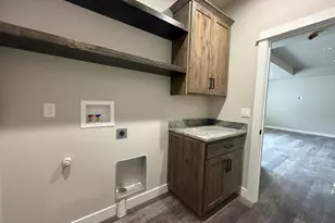 147 Deer Song Ct, Canyonville, OR 97417 - Photo 22