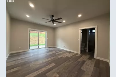 147 Deer Song Ct, Canyonville, OR 97417 - Photo 16