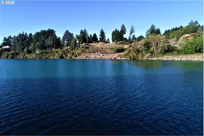 6420 Bridge St, Brookings, OR 97415 - Photo 14