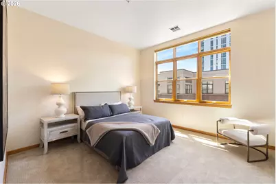 821 NW 11th Ave #601, Portland, OR 97209 - Photo 20