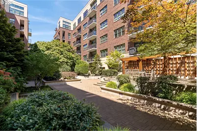 821 NW 11th Ave #601, Portland, OR 97209 - Photo 36
