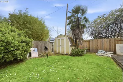 2121 Hilyard St, Eugene, OR 97405 - Photo 20