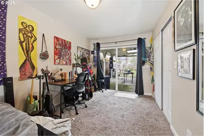 2121 Hilyard St, Eugene, OR 97405 - Photo 12