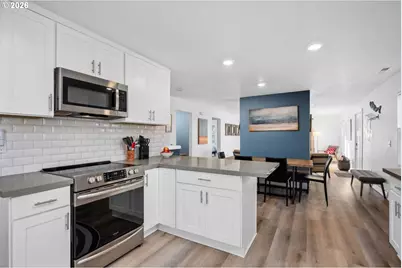 17855 Ocean Blvd, Rockaway Beach, OR 97136 - Photo 8