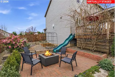 424 SW Mt St Helens St, McMinnville, OR 97128 - Photo 10