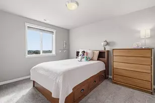 424 SW Mount St Helens St, McMinnville, OR 97128 - Photo 34