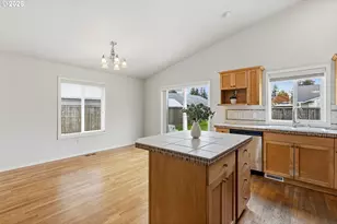 10214 NE 7th St, Vancouver, WA 98664 - Photo 10