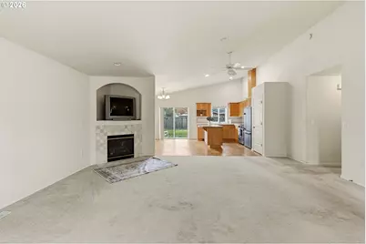 10214 NE 7th St, Vancouver, WA 98664 - Photo 8