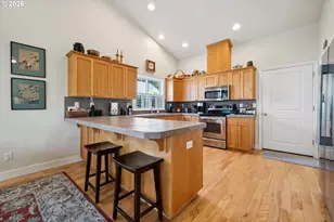 20967 Yukon St, Aurora, OR 97002 - Photo 14
