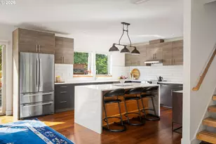 905 Laurel St, Lake Oswego, OR 97034 - Photo 8