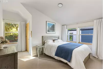 905 Laurel St, Lake Oswego, OR 97034 - Photo 20