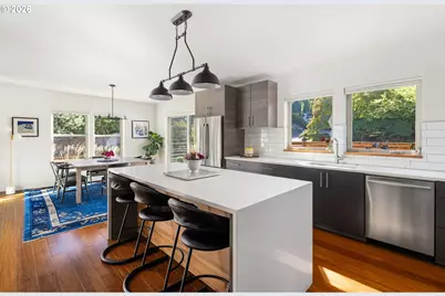 905 Laurel St, Lake Oswego, OR 97034 - Photo 8