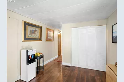 11450 SW Royal Villa Dr, Portland, OR 97224 - Photo 18