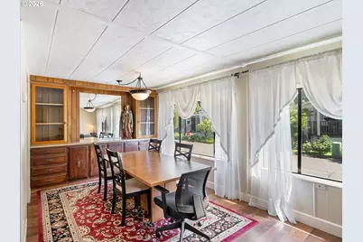 11450 SW Royal Villa Dr, Portland, OR 97224 - Photo 10