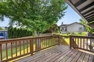 1386 SW 4th St, Gresham, OR 97080 - Photo 26