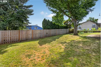 1386 SW 4th St, Gresham, OR 97080 - Photo 28