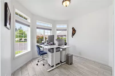 1810 Lake Shore Dr, Eugene, OR 97408 - Photo 22