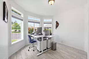 1810 Lake Shore Dr, Eugene, OR 97408 - Photo 22