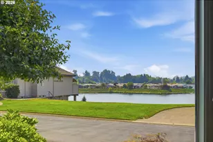1810 Lake Shore Dr, Eugene, OR 97408 - Photo 6
