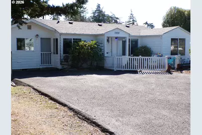 1958 17th St, Florence, OR 97439 - Photo 1
