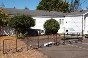 1958 17th St, Florence, OR 97439 - Photo 30