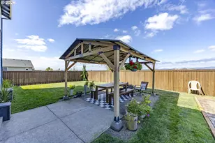 1451 Gladiola Dr, Junction City, OR 97448 - Photo 38
